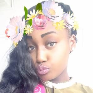 Meet your Posher, Tee